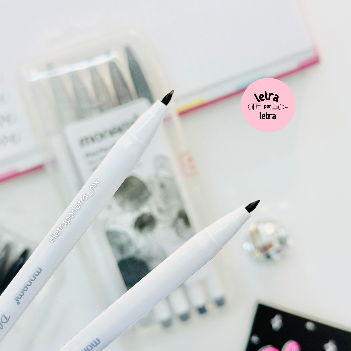 Monami Plus pen 3000 grises