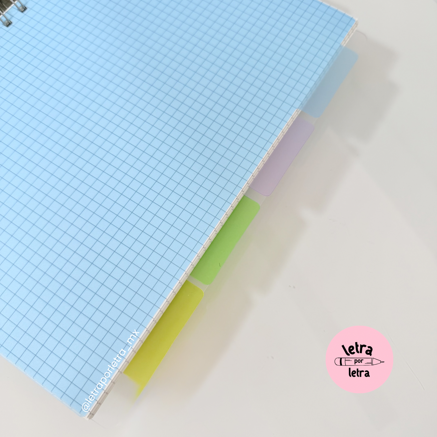 Libreta B5 con separadores